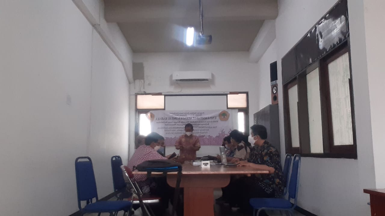 IMPLEMENTASI HIBAH KERJASAMA KURIKULUM MERDEKA BELAJAR KAMPUS MERDEKA PROGRAM STUDI EKONOMI PEMBANGUNAN UNIVERSITAS 17 AGUSTUS 1945 SURABAYA